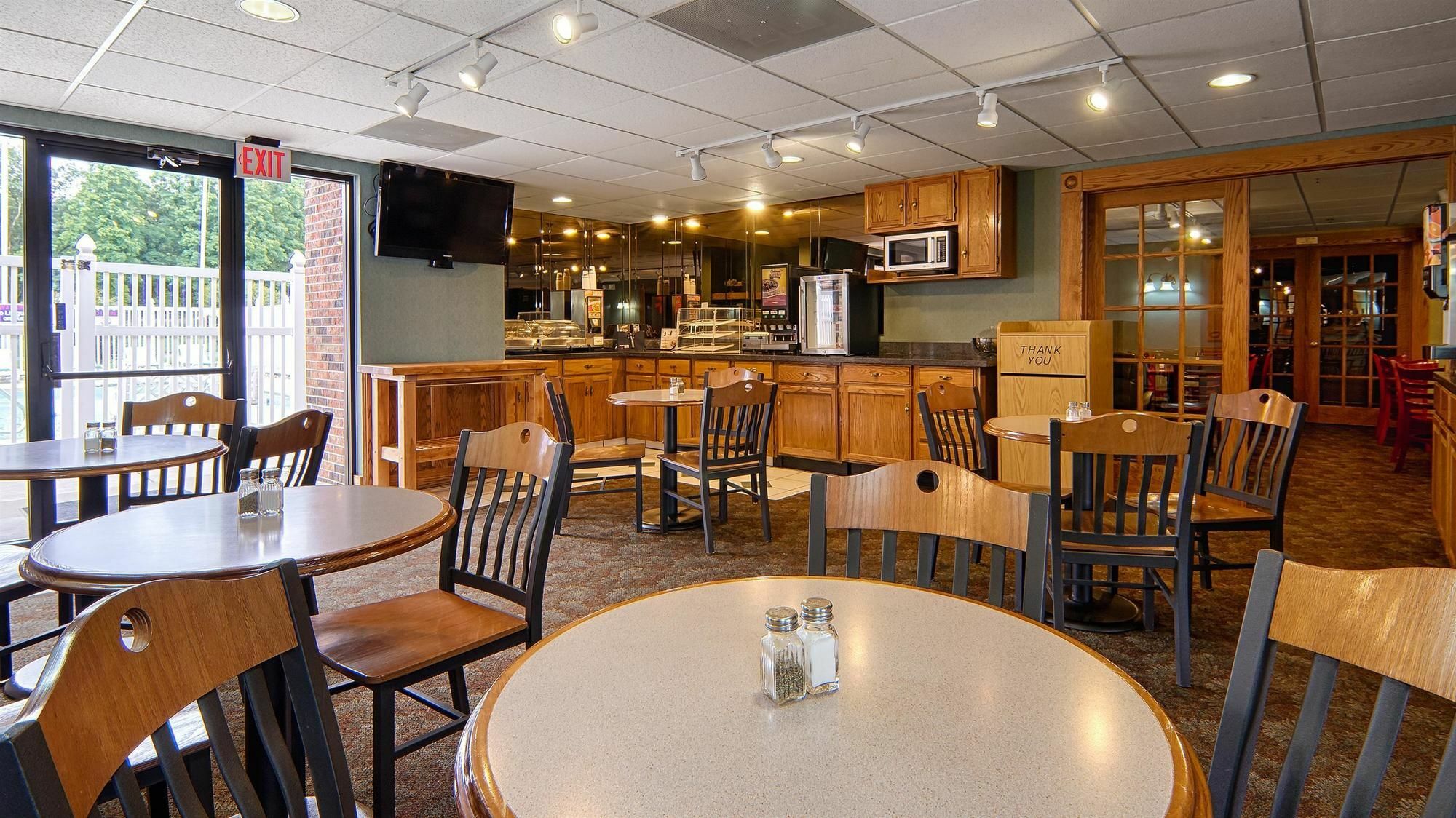 Best Western Kendallville Inn Eksteriør bilde